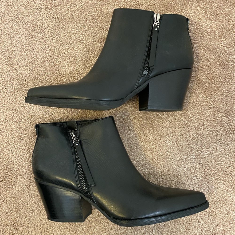Sam Edelman Black Leather pointed Toe Ankle Boots 8.5 Like New